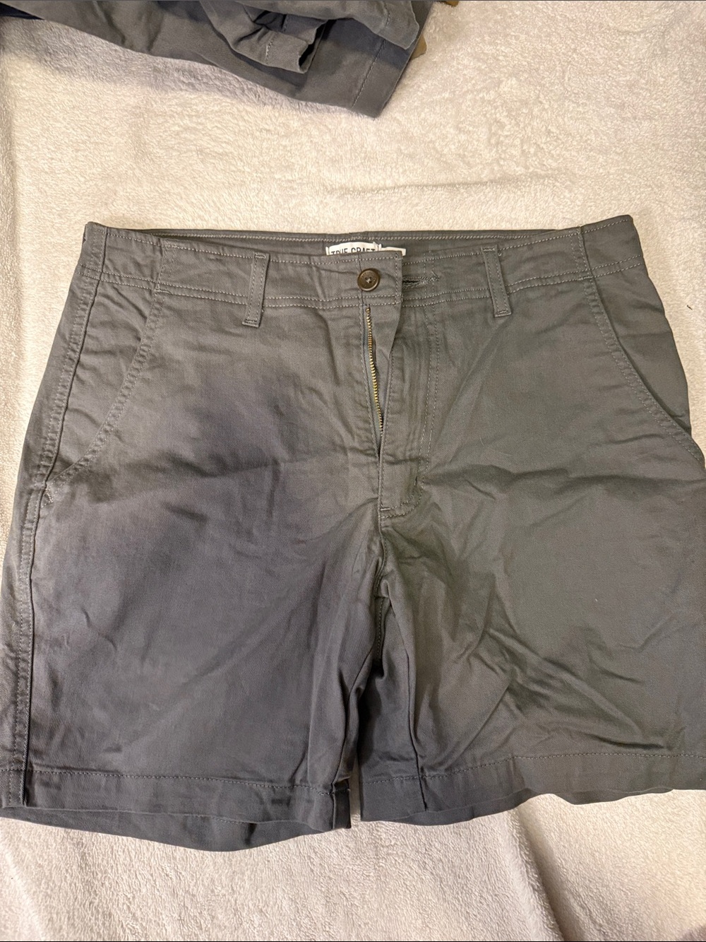 True Craft Men’s Gray Bermuda Shorts